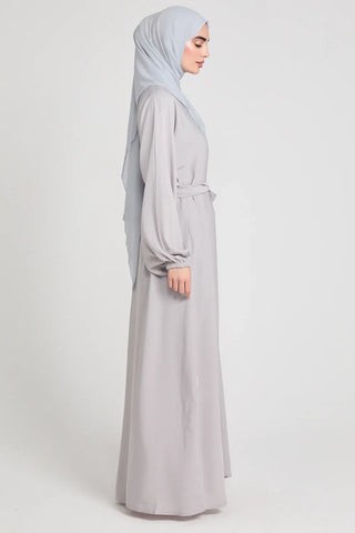 Elegant Ramadan Glow: Modest Chic for the Holy Month