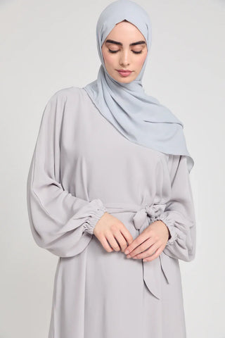 Elegant Ramadan Glow: Modest Chic for the Holy Month