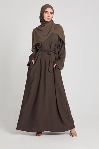 Abaya fermée unie de qualité supérieure